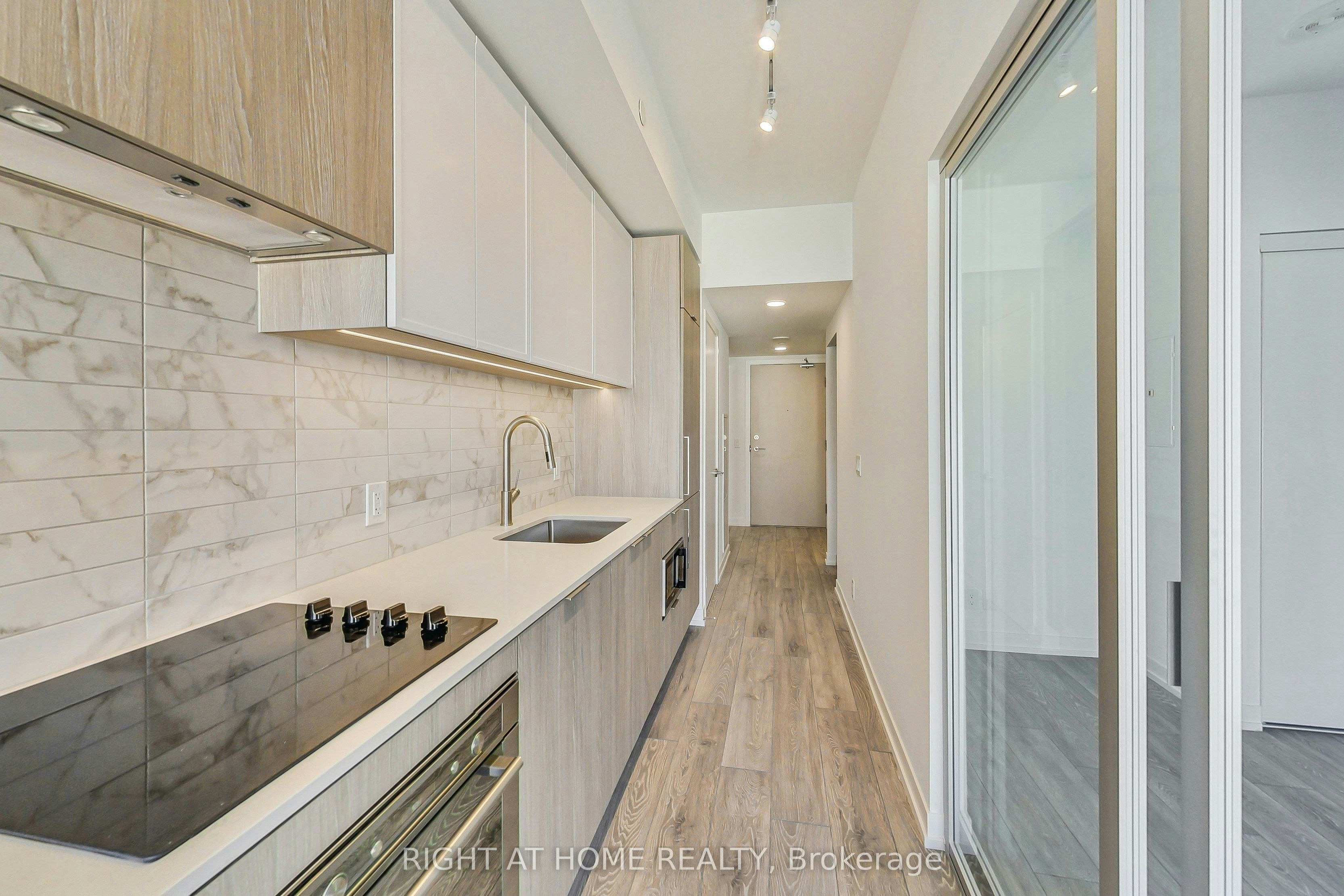 519-2020 Bathurst Street, Toronto, ON, M5P 0A6 - 8