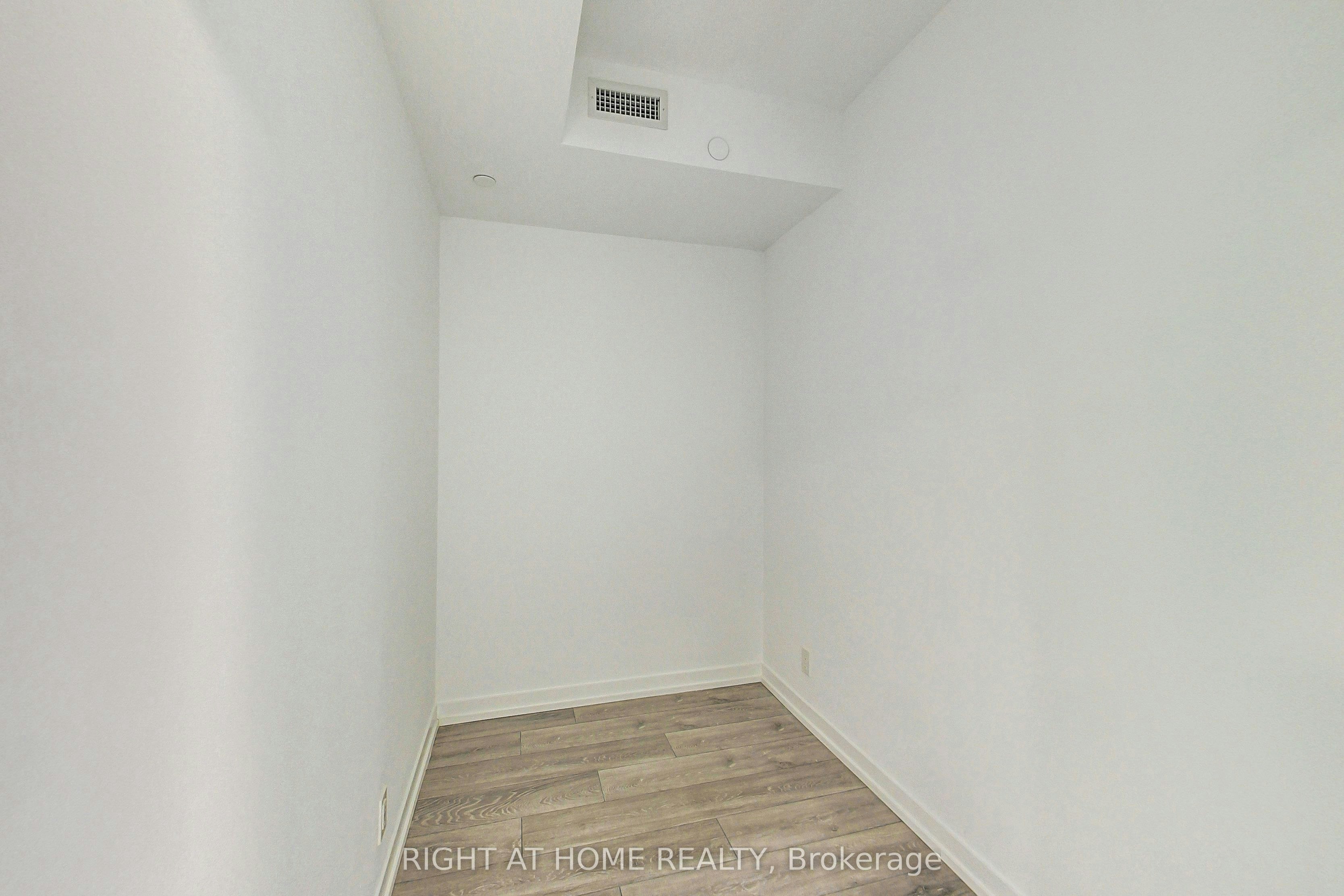 519-2020 Bathurst Street, Toronto, ON, M5P 0A6 - 13