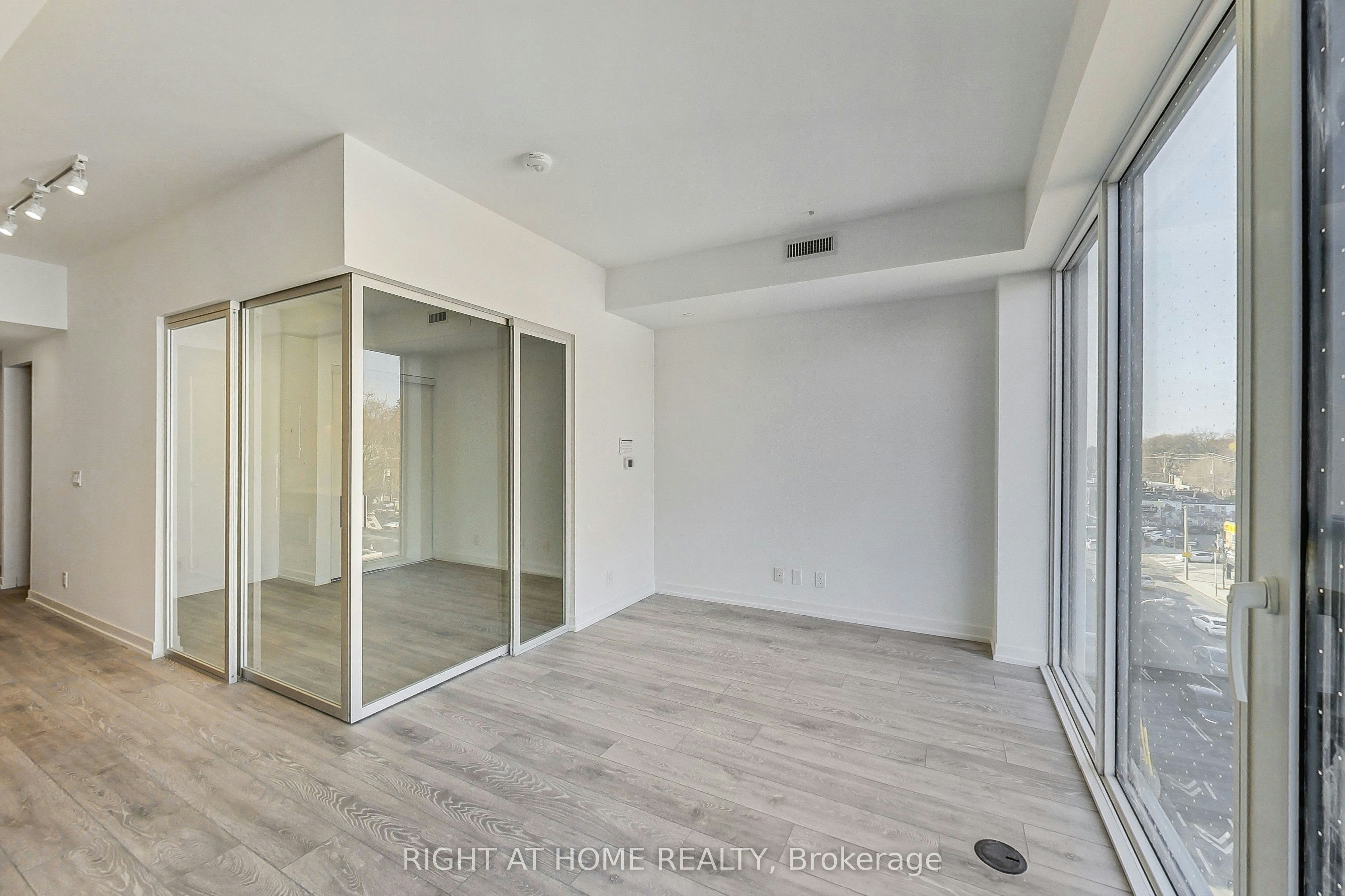 519-2020 Bathurst Street, Toronto, ON, M5P 0A6 - 4