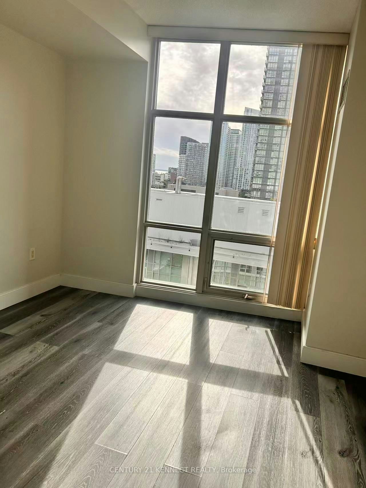1501-10 Navy Wharf Court, Toronto, ON, M5V 3V2 - 18