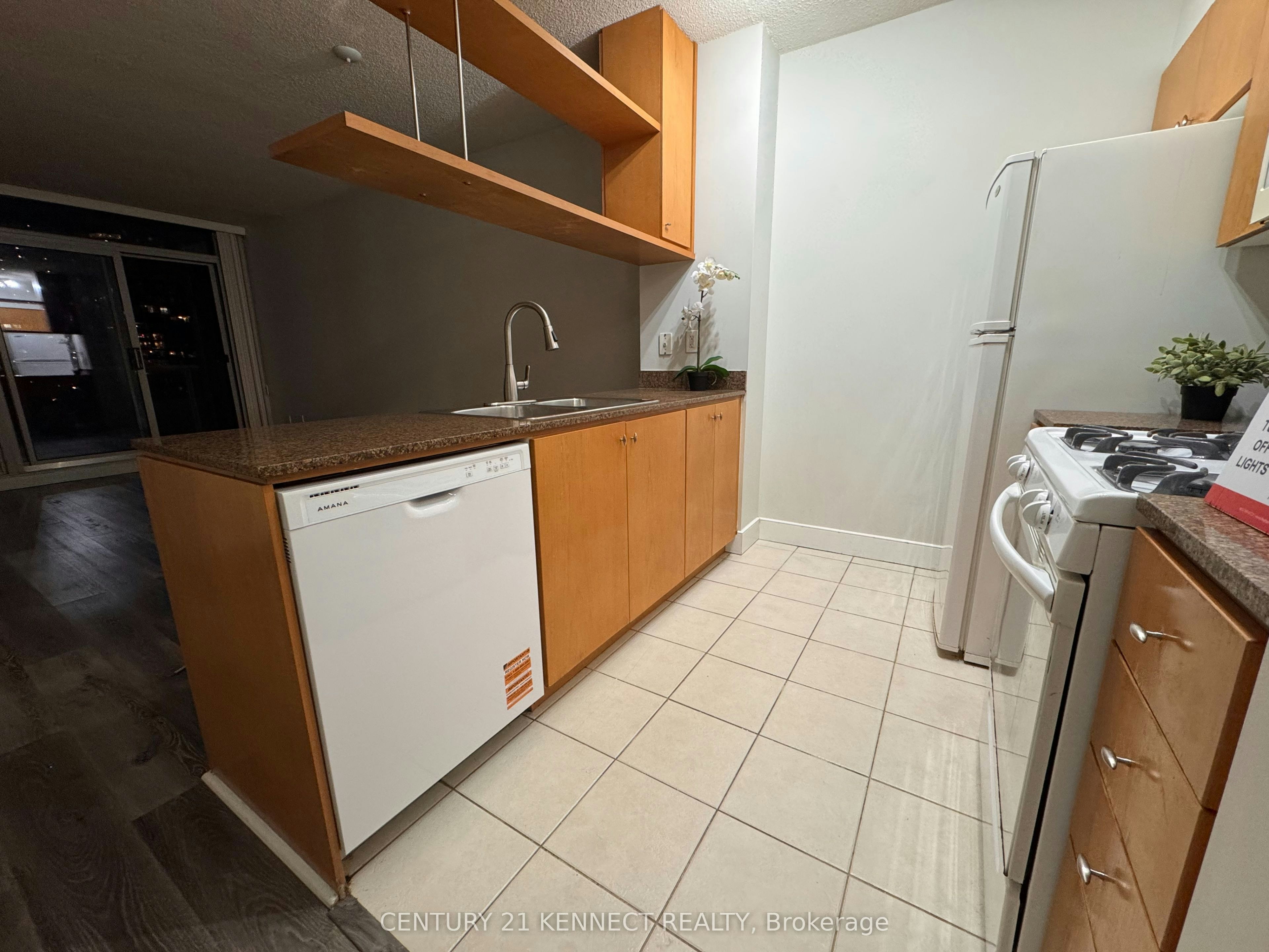 1501-10 Navy Wharf Court, Toronto, ON, M5V 3V2 - 28