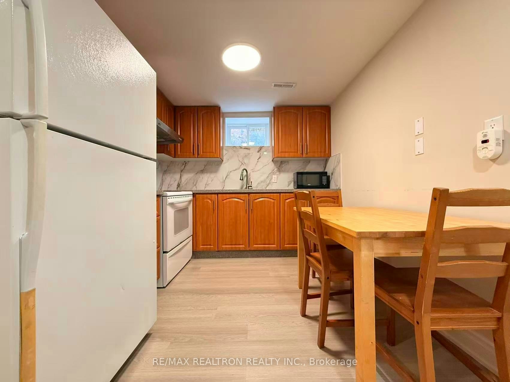Lower-34 James Gray Drive, Toronto, ON, M2H 1N9 - 7