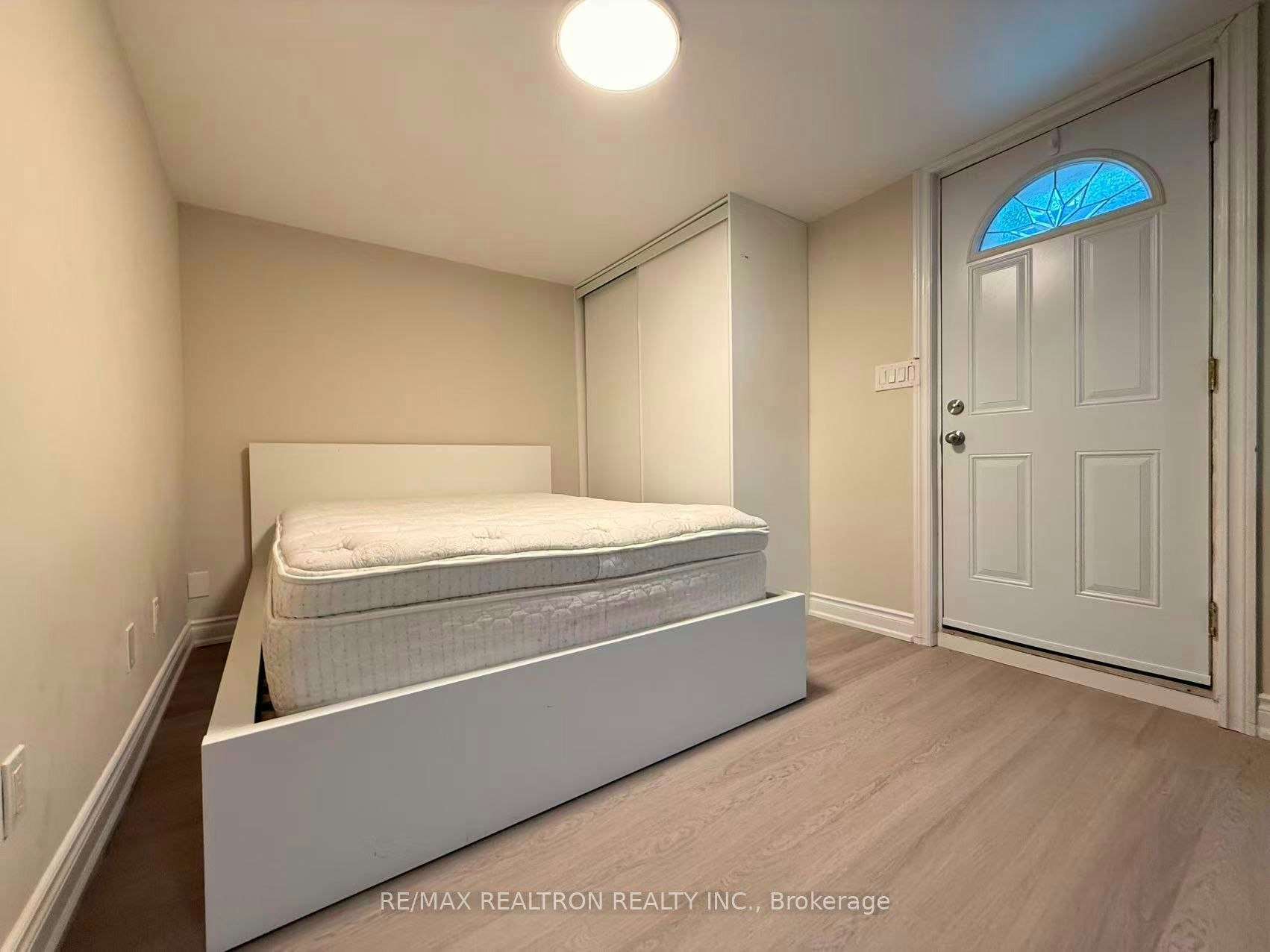 Lower-34 James Gray Drive, Toronto, ON, M2H 1N9 - 17