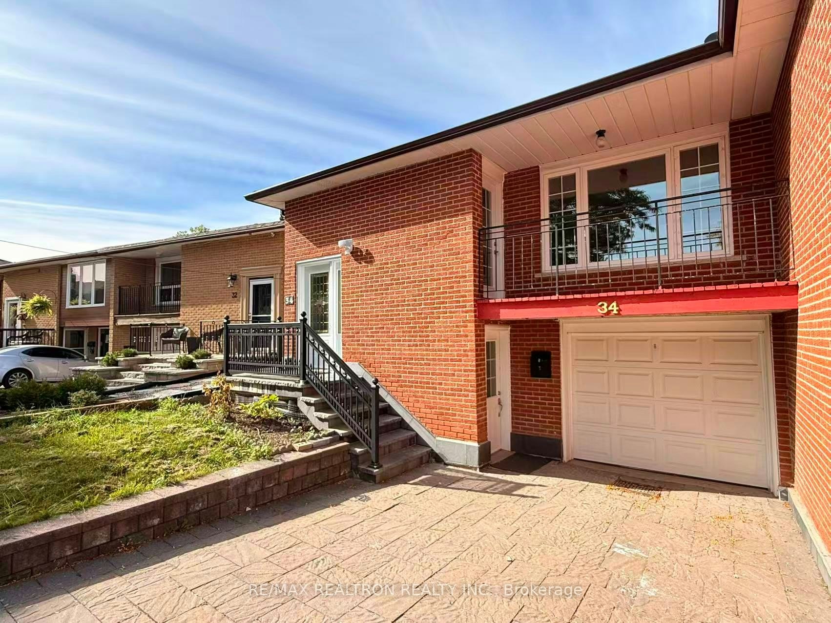 Lower-34 James Gray Drive, Toronto, ON, M2H 1N9 - 2