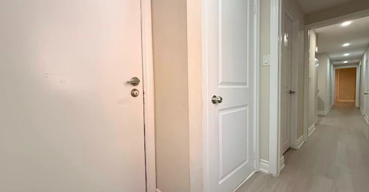 Lower-34 James Gray Drive, Toronto, ON, M2H 1N9 - 3