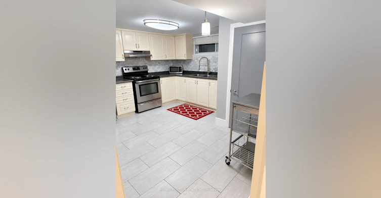 BSMT-197 Honiton Street, Toronto, ON, M3H 5N5 - 6