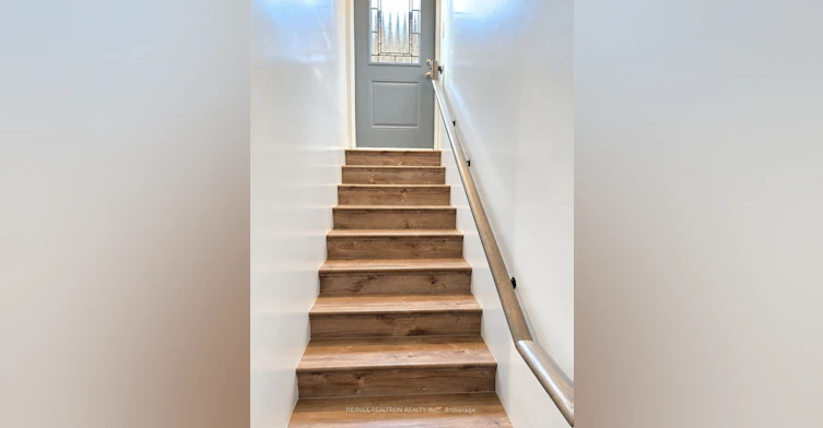 BSMT-197 Honiton Street, Toronto, ON, M3H 5N5 - 2