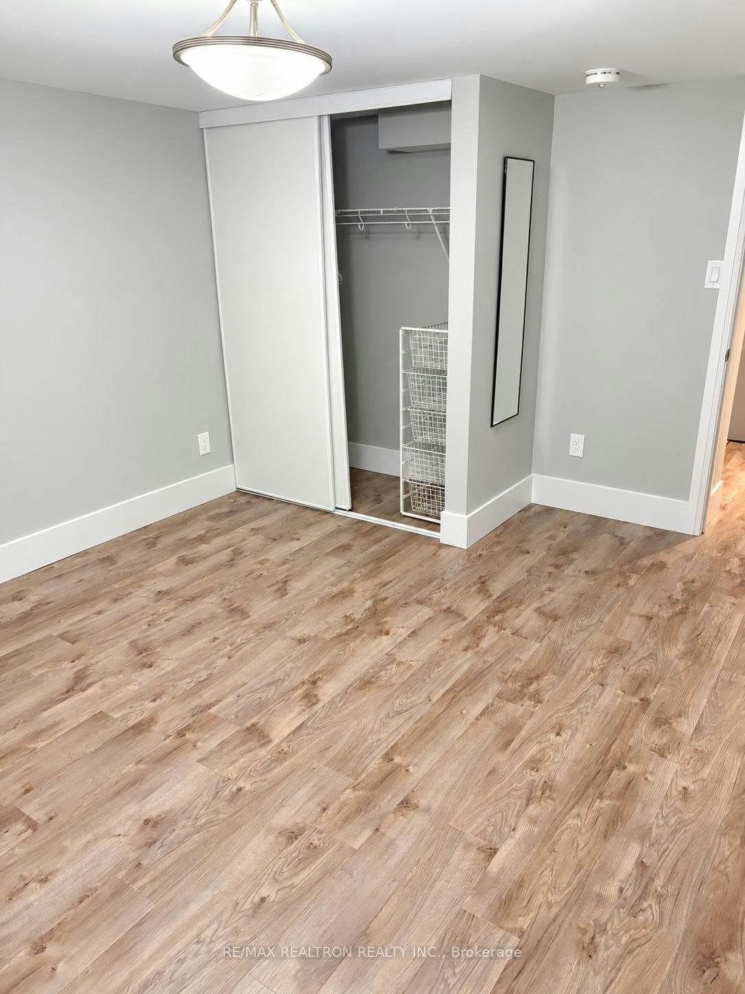 BSMT-197 Honiton Street, Toronto, ON, M3H 5N5 - 13