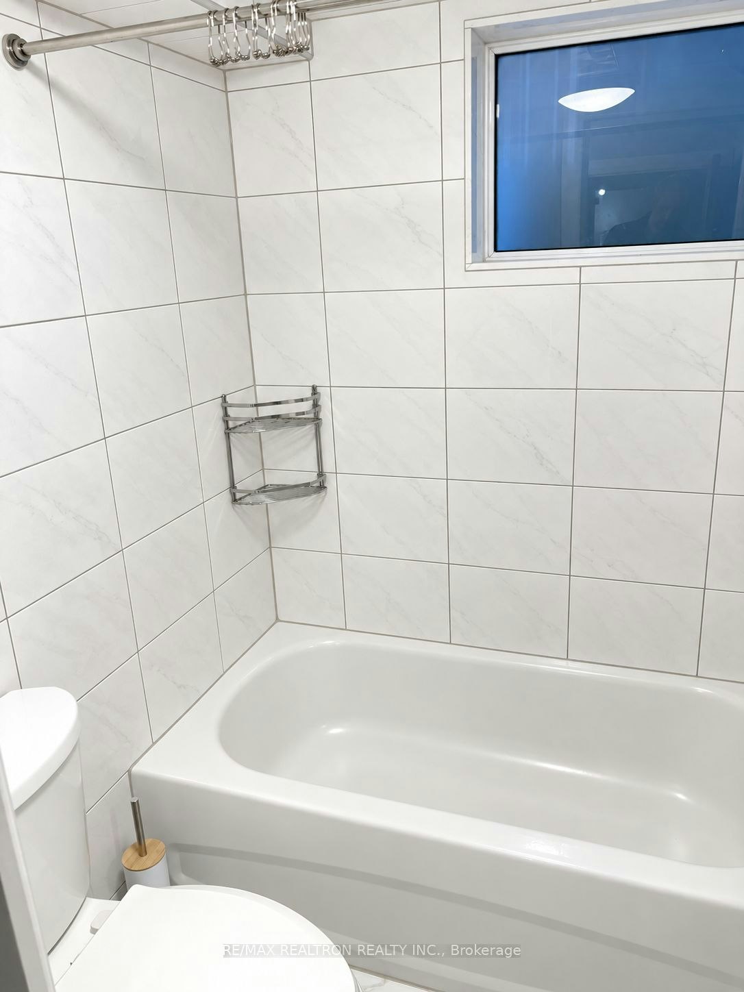 BSMT-197 Honiton Street, Toronto, ON, M3H 5N5 - 10