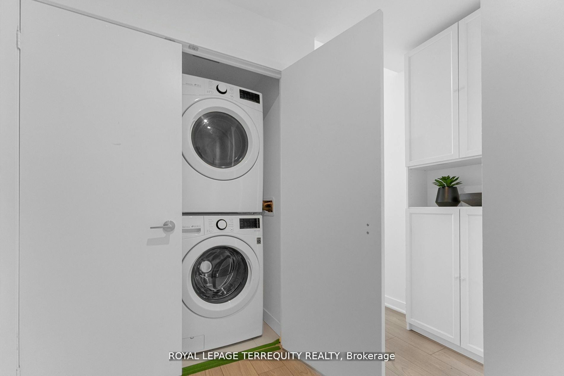 1808-120 Parliament Street, Toronto, ON, M5A 0N6 - 28