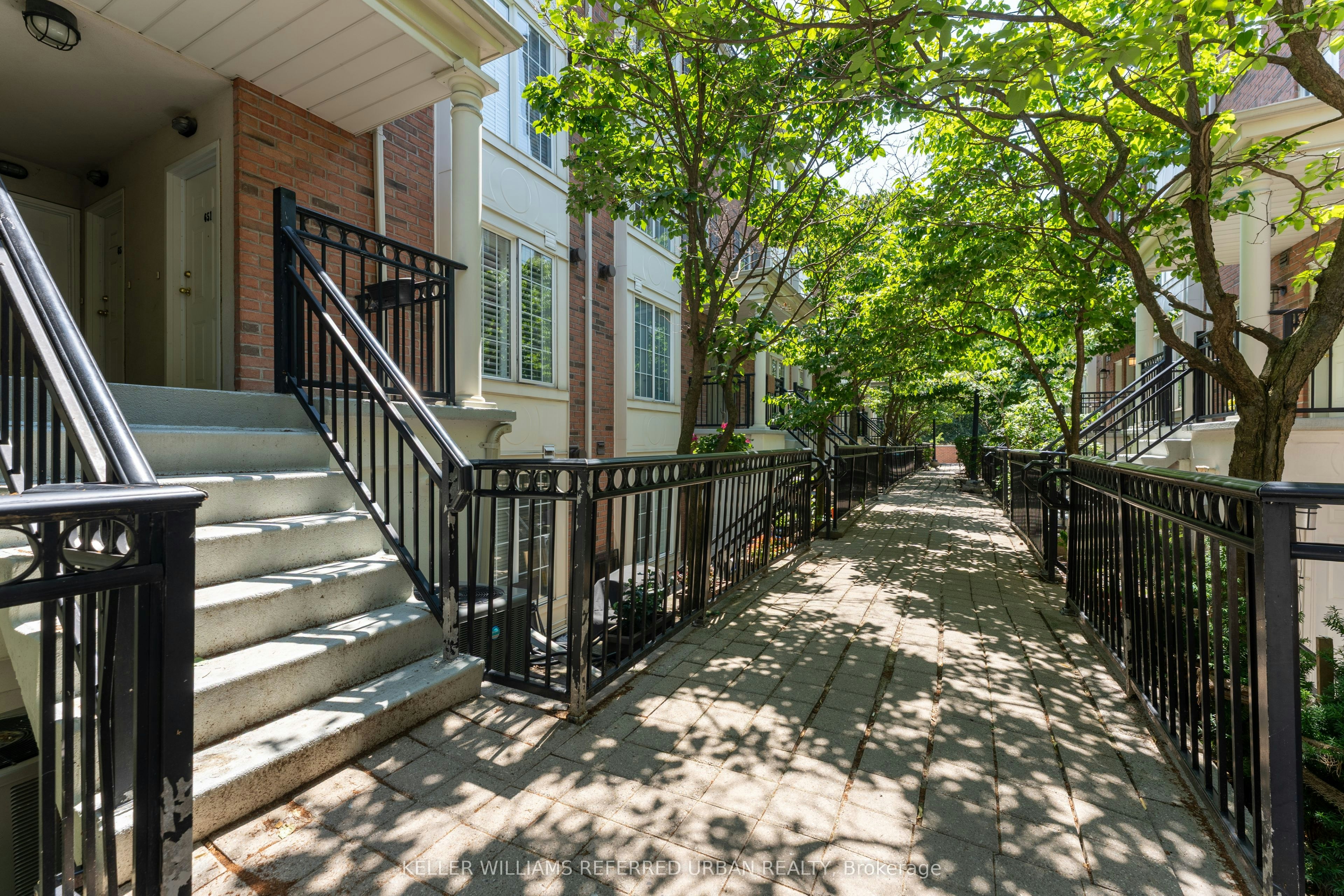 651-3 Everson Drive, Toronto, ON, M2N 7C2