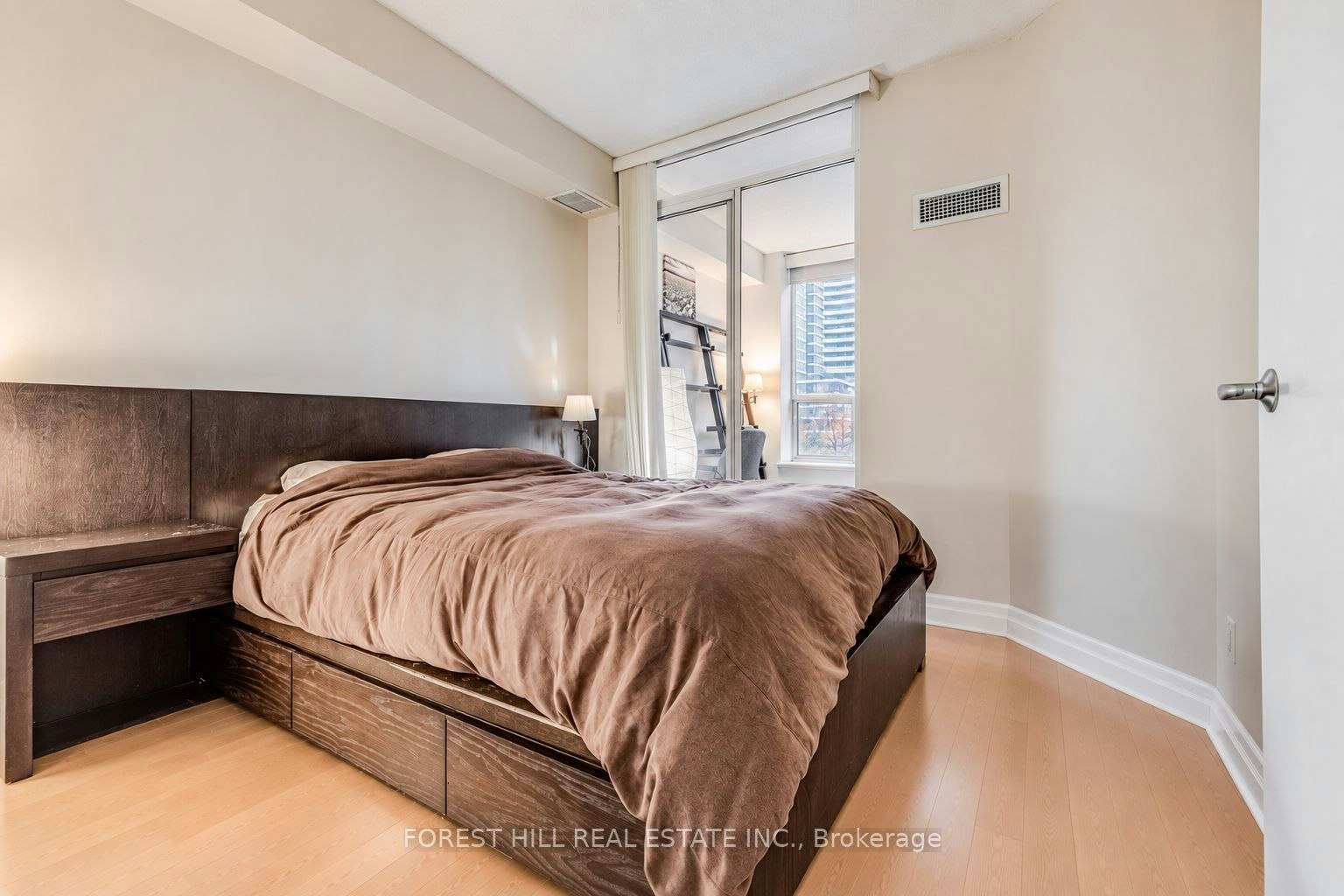 305-70 Alexander Street, Toronto, ON, M4Y 3B6 - 6
