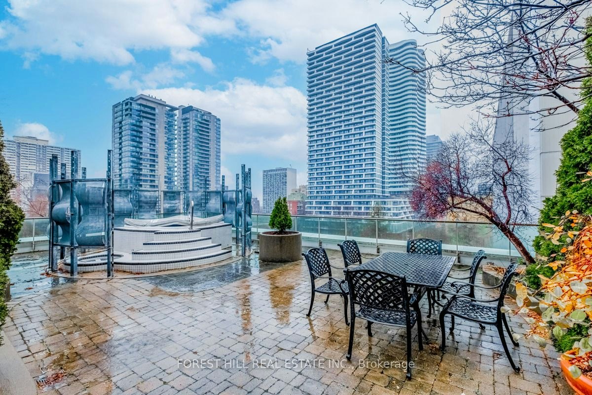 305-70 Alexander Street, Toronto, ON, M4Y 3B6 - 19