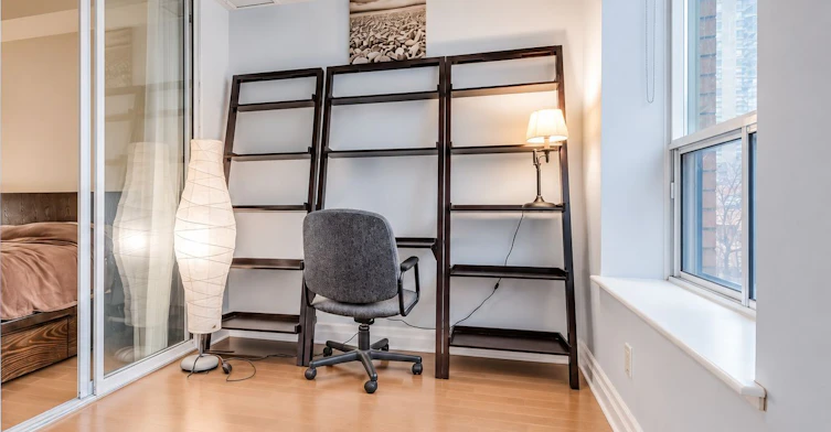 305-70 Alexander Street, Toronto, ON, M4Y 3B6 - 4