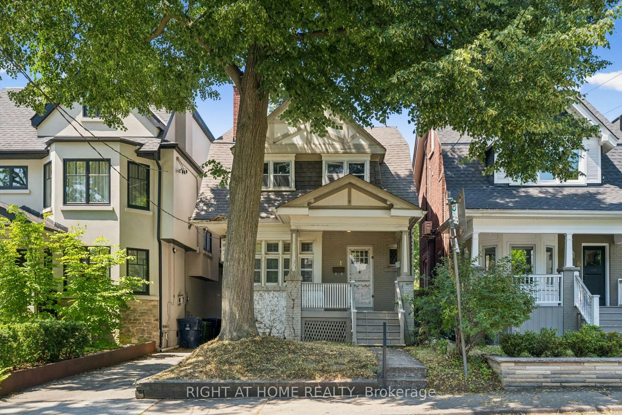 4 Jean Street, Toronto, ON, M4W 3A7