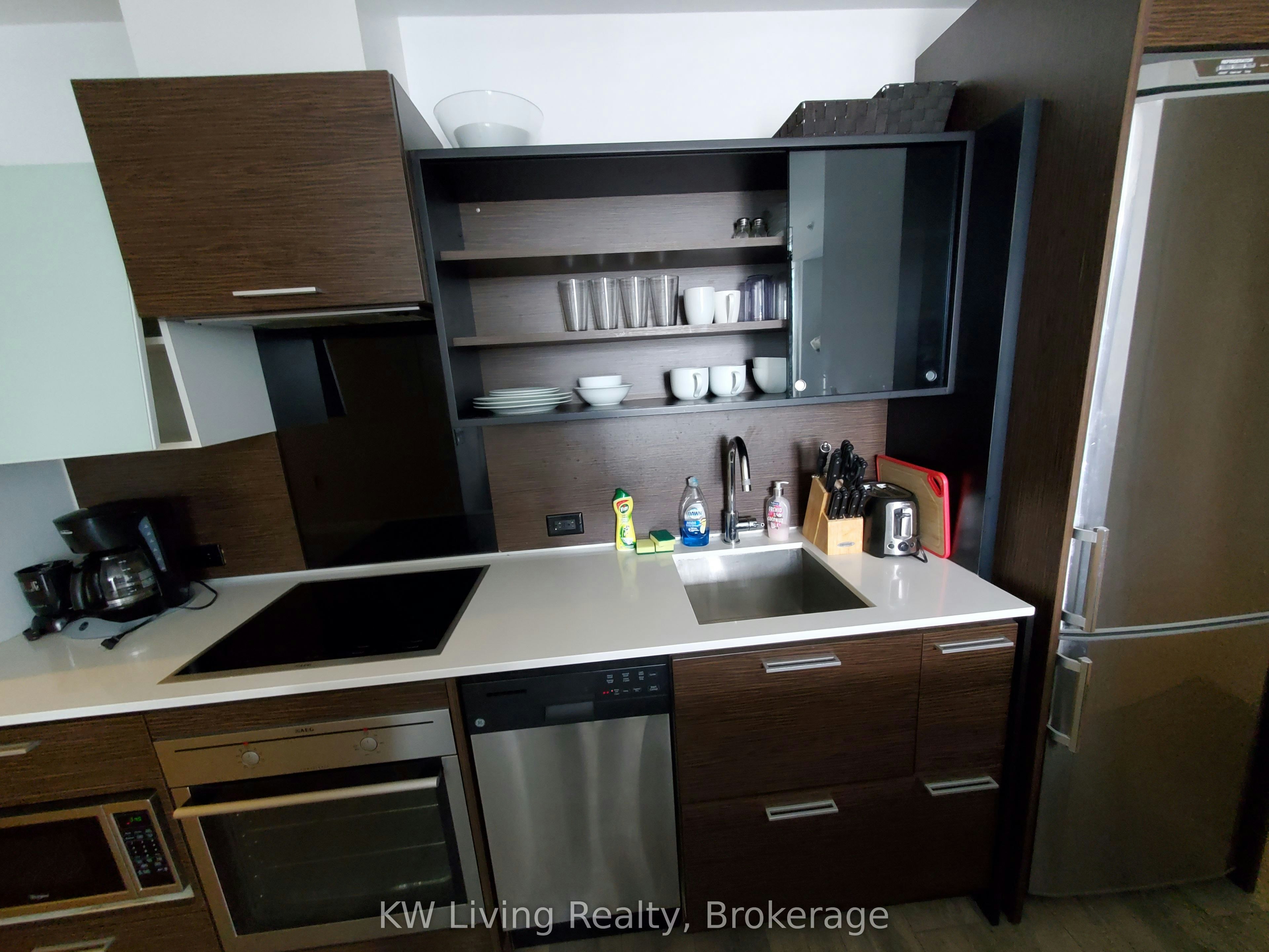 1701-75 St Nicholas Street, Toronto, ON, M4Y 0A5 - 7