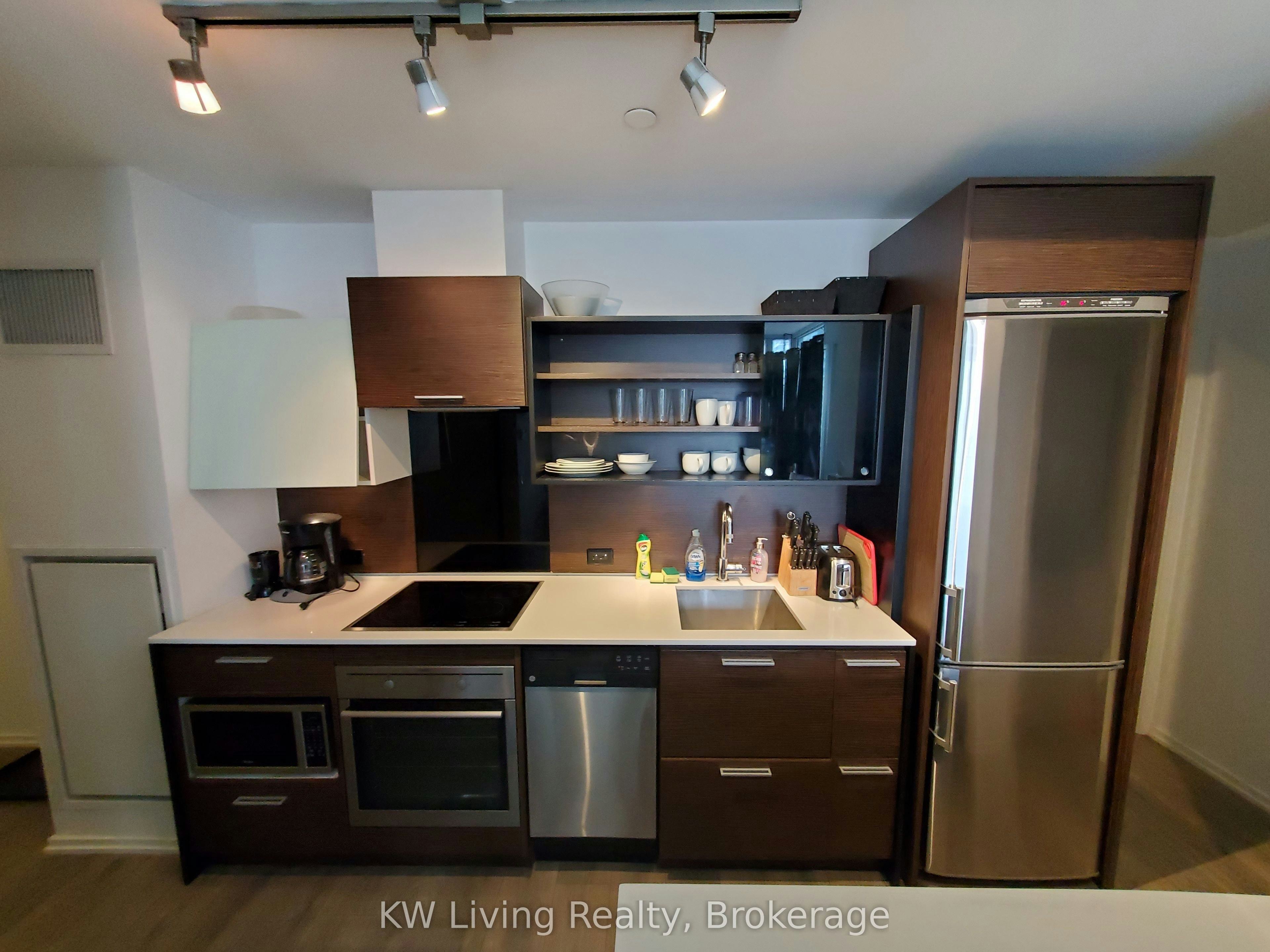 1701-75 St Nicholas Street, Toronto, ON, M4Y 0A5 - 9