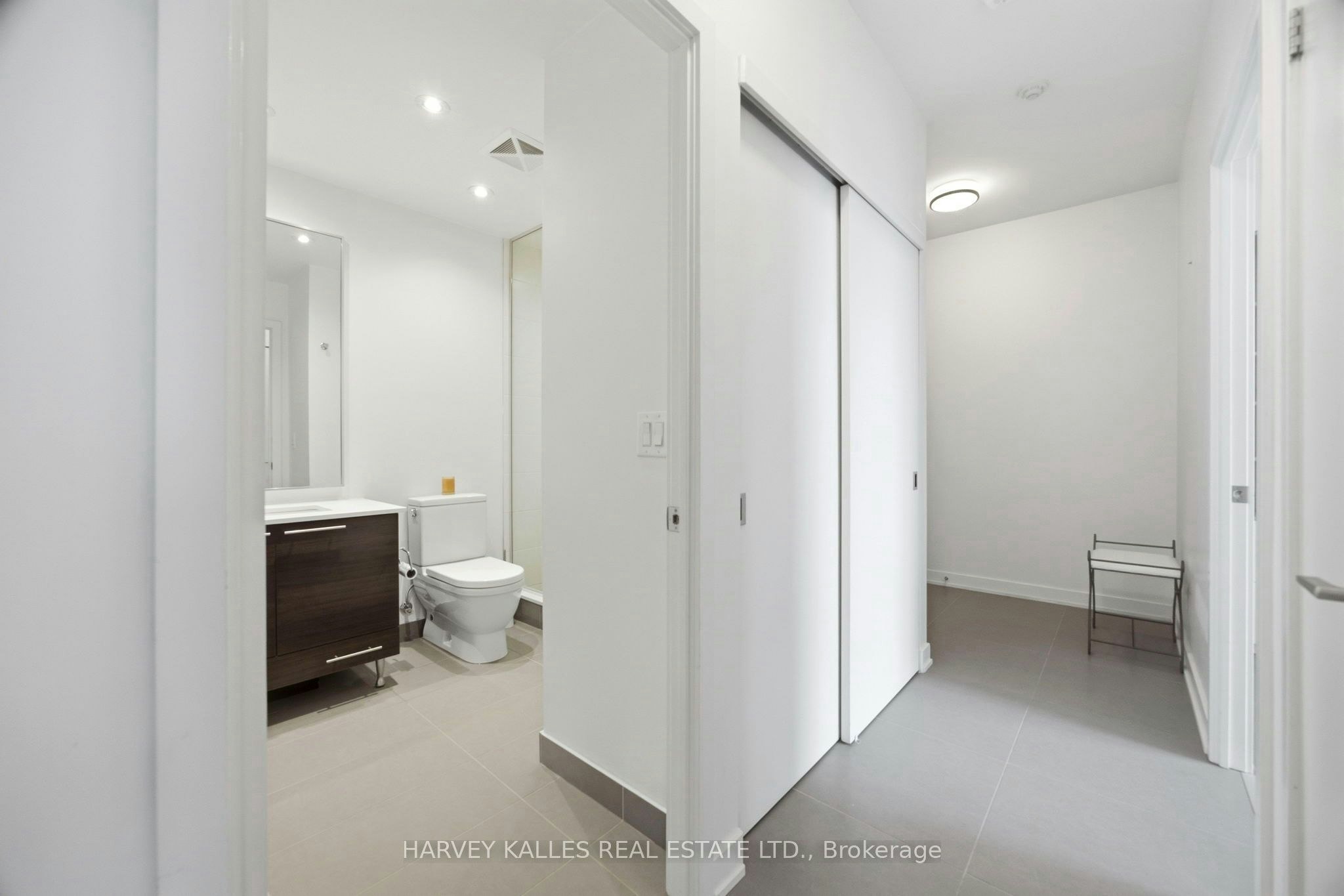 1612-1 Market Street, Toronto, ON, M5E 0A2 - 22