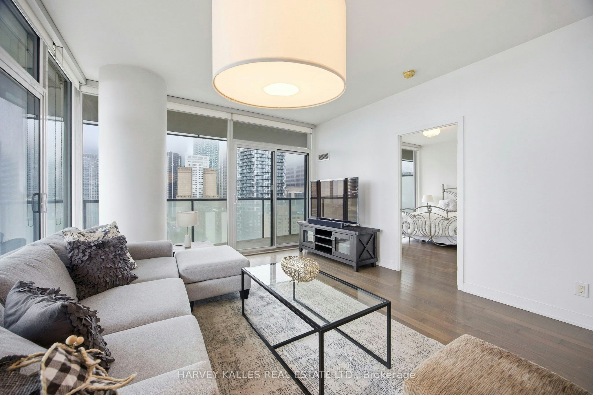 1612-1 Market Street, Toronto, ON, M5E 0A2 - 6
