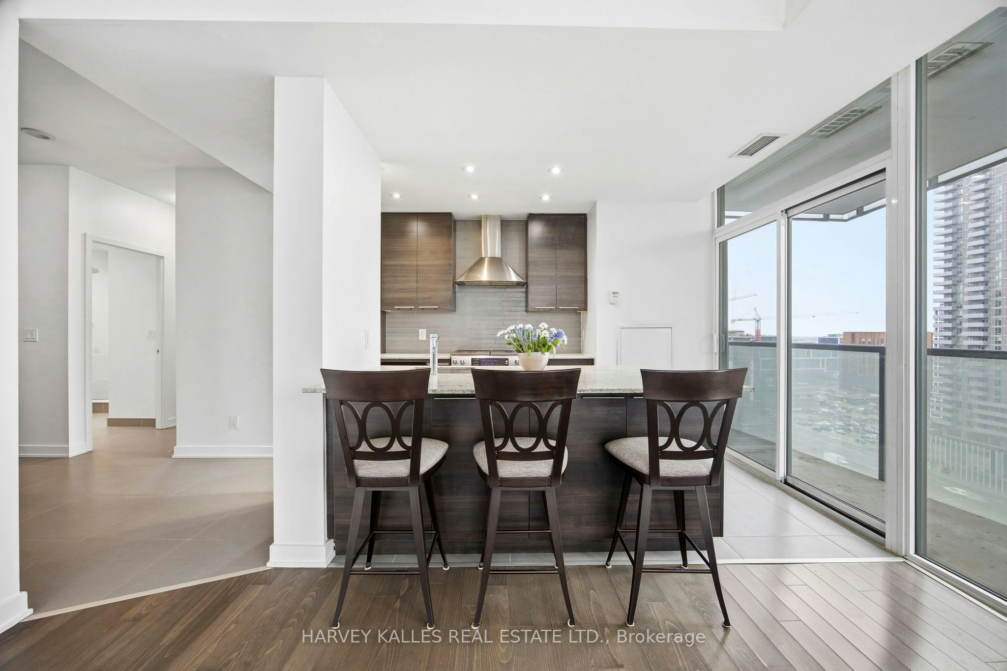 1612-1 Market Street, Toronto, ON, M5E 0A2 - 9