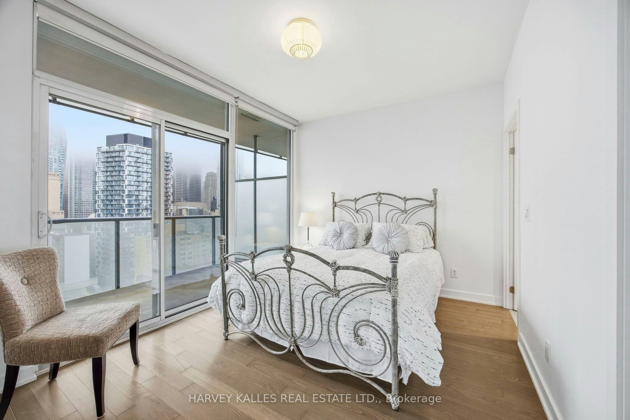 1612-1 Market Street, Toronto, ON, M5E 0A2 - 14
