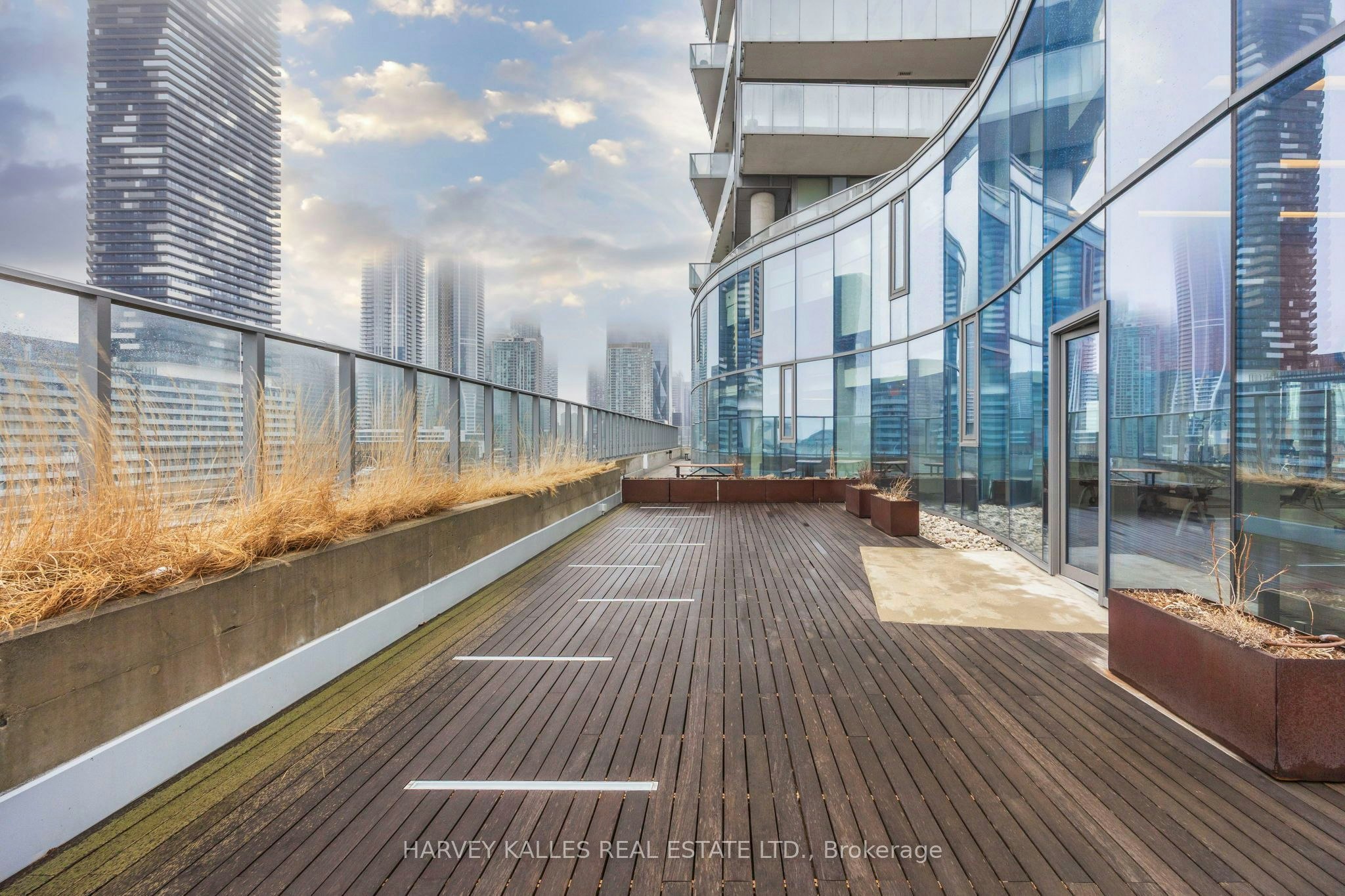 1612-1 Market Street, Toronto, ON, M5E 0A2 - 38