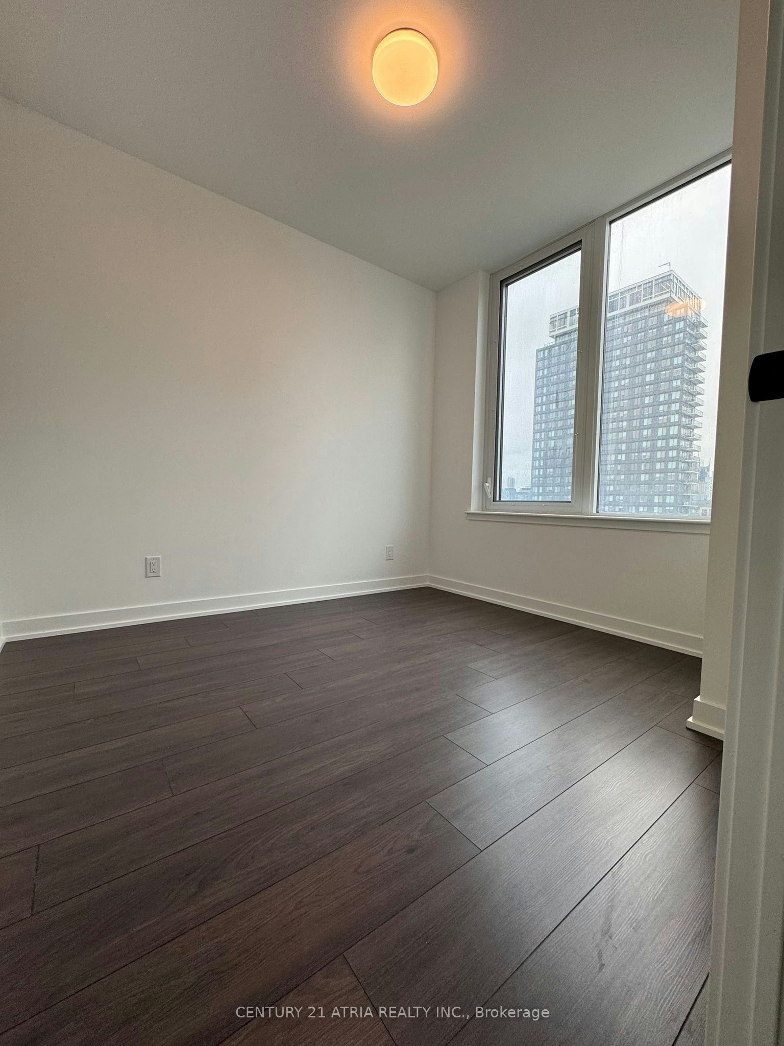 1119-5 Defries Street, Toronto, ON, M5A 0W7 - 7