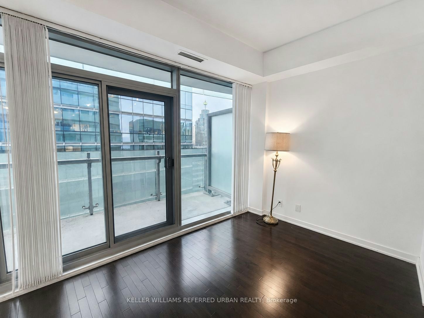 4309-14 York Street, Toronto, ON, M5J 2Z2 - 3