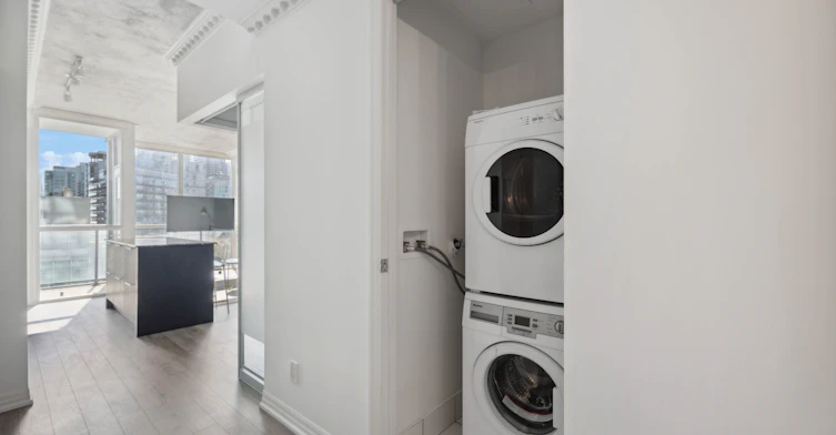 1607-88 Blue Jays Way, Toronto, ON, M5V 2G3 - 7