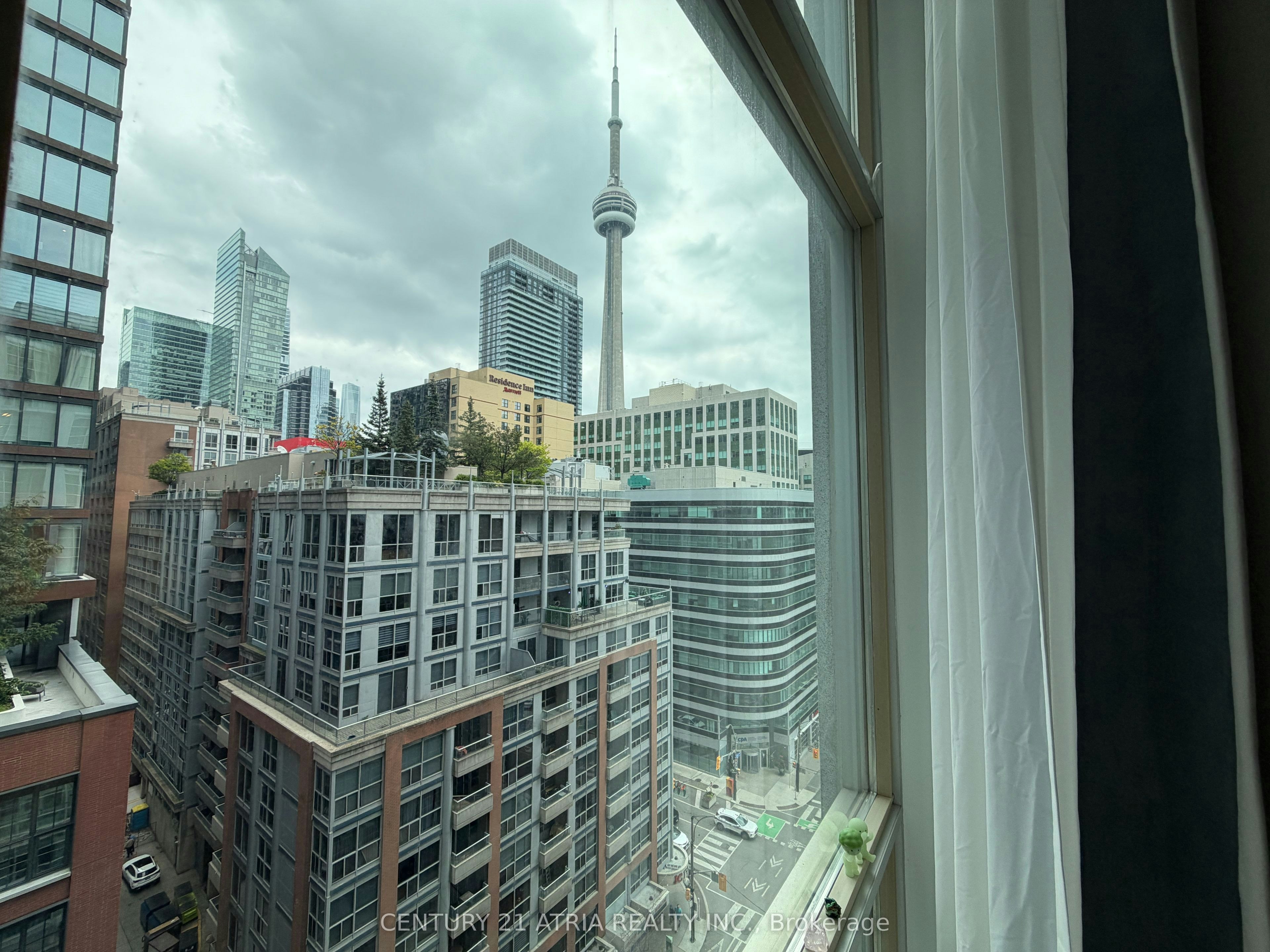 1105-36 Blue Jays Way, Toronto, ON, M5V 3T3 - 4