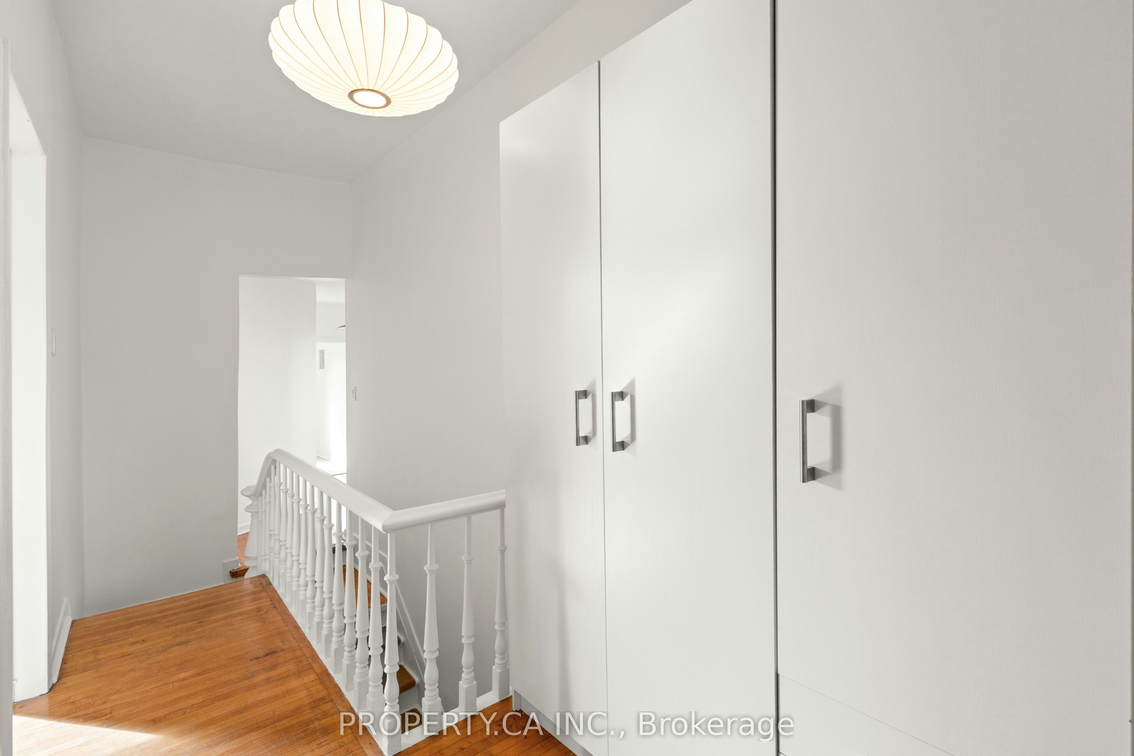 Upper-181 Argyle Street, Toronto, ON, M6J 1P5 - 18