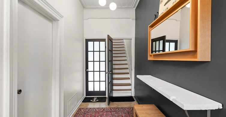 Upper-181 Argyle Street, Toronto, ON, M6J 1P5 - 3