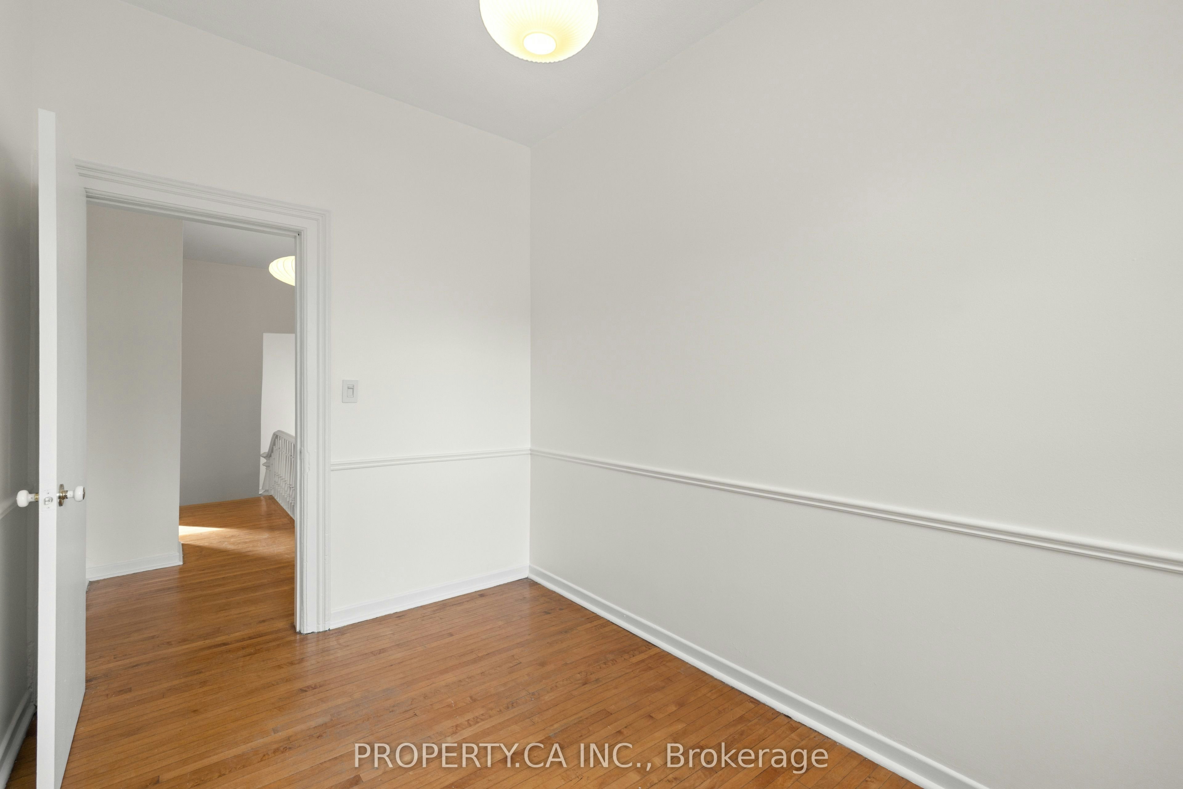 Upper-181 Argyle Street, Toronto, ON, M6J 1P5 - 17