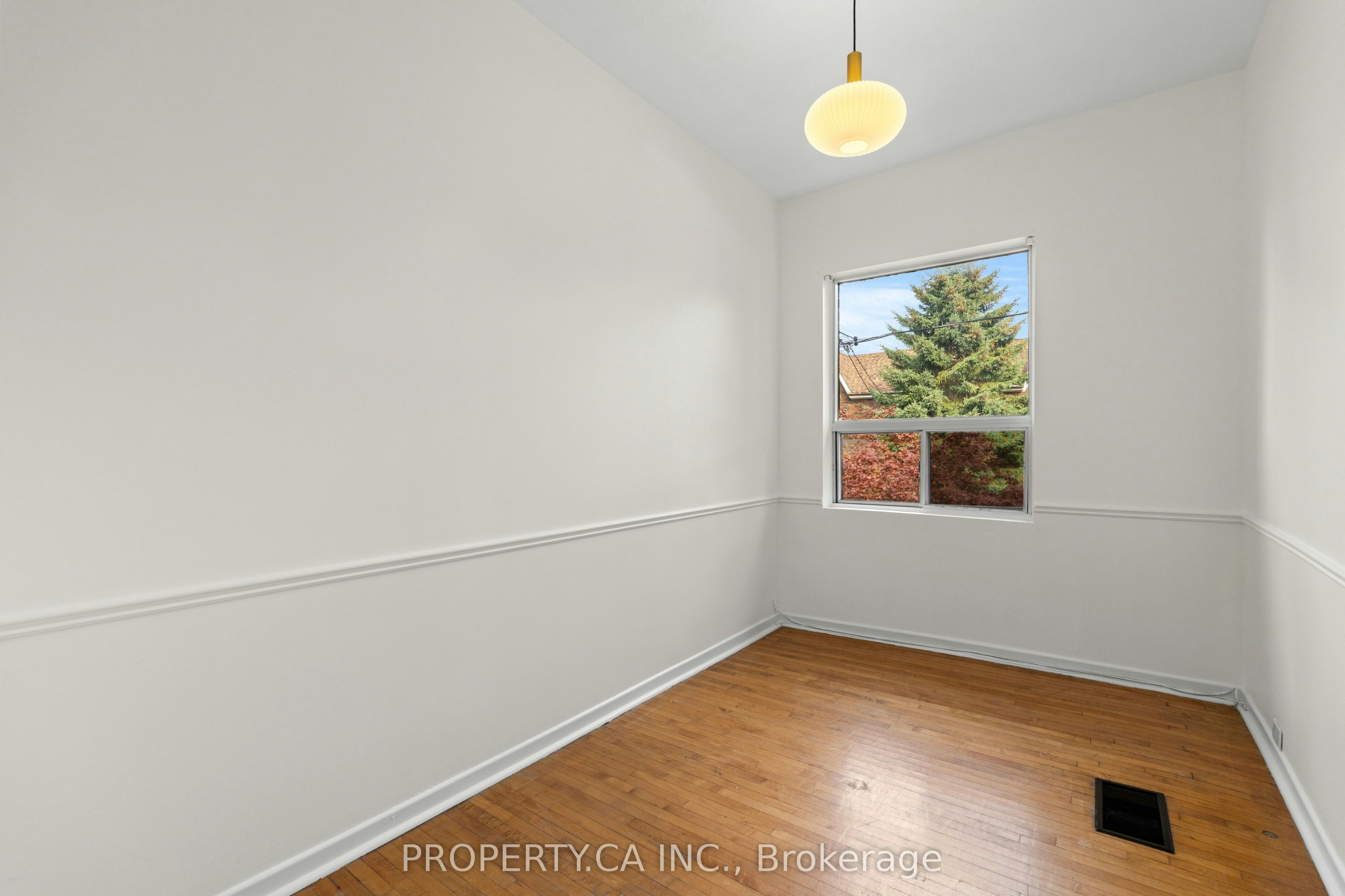 Upper-181 Argyle Street, Toronto, ON, M6J 1P5 - 16