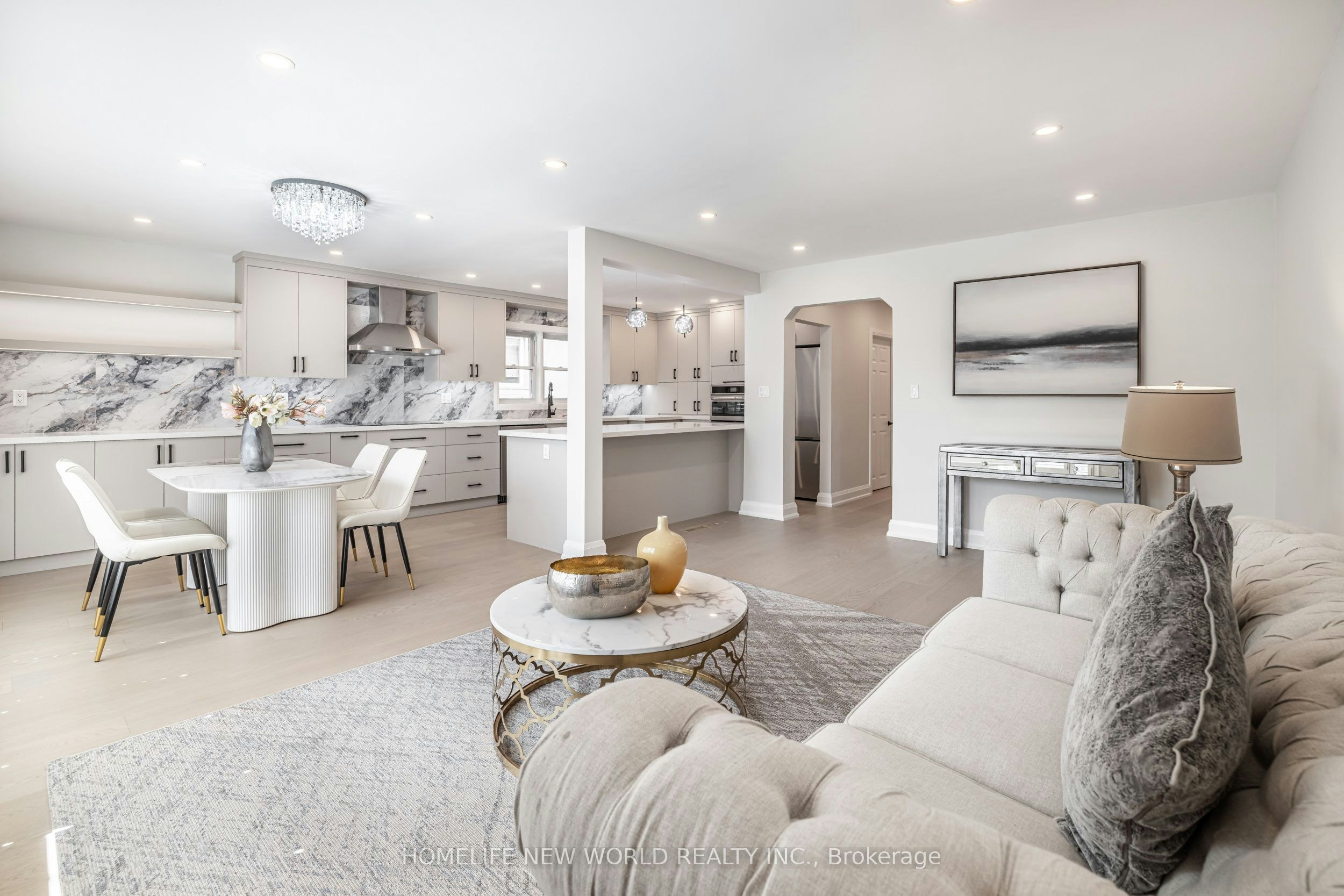 192 Combe Avenue, Toronto, ON, M3H 4K5