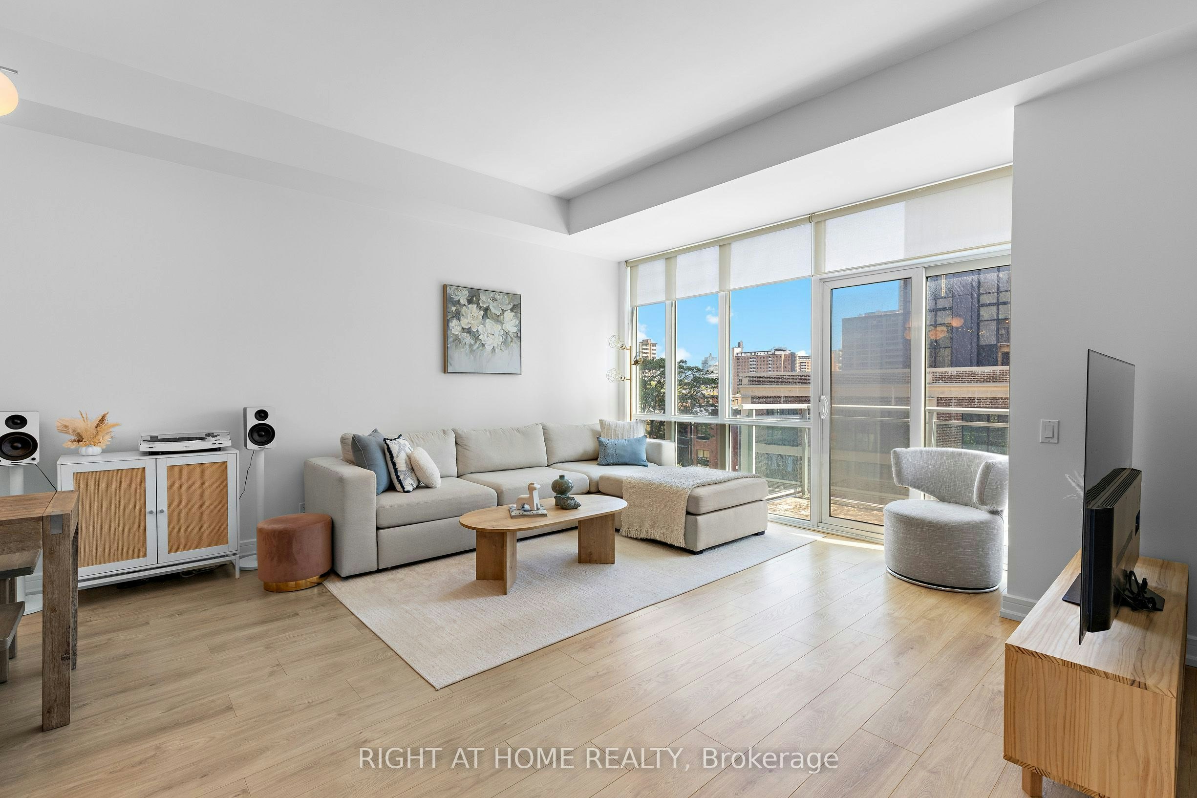 N505-116 George Street, Toronto, ON, M5A 3S2