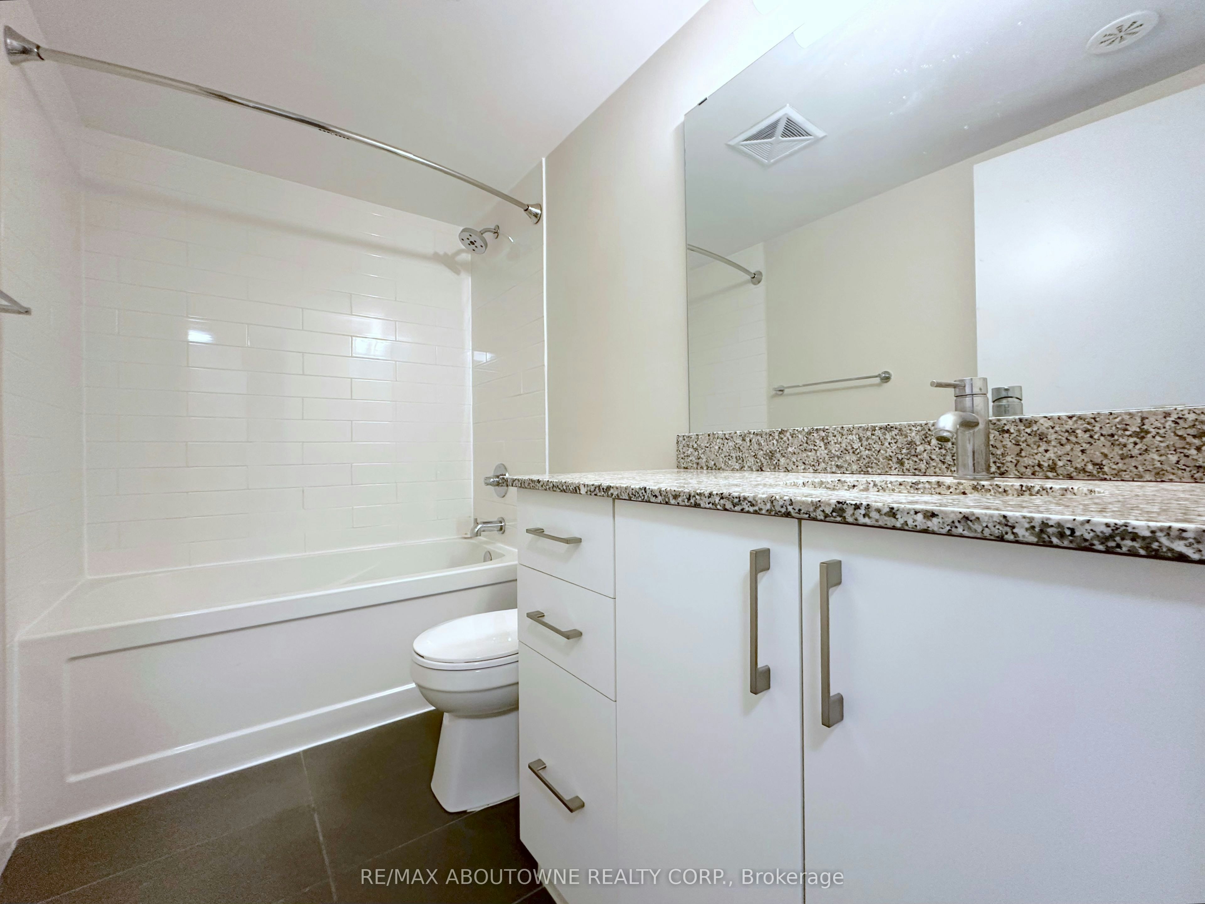 514-37A Valley Woods Road, Toronto, ON, M3A 2R5 - 15