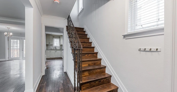 Main-150 Davisville Avenue, Toronto, ON, M4S 1E8 - 4