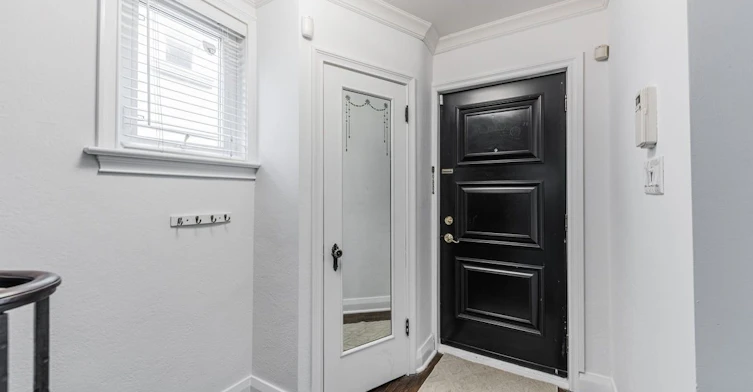 Main-150 Davisville Avenue, Toronto, ON, M4S 1E8 - 3