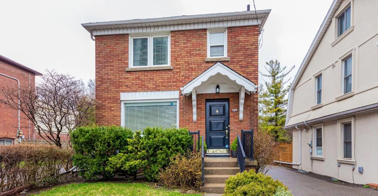 Main-150 Davisville Avenue, Toronto, ON, M4S 1E8