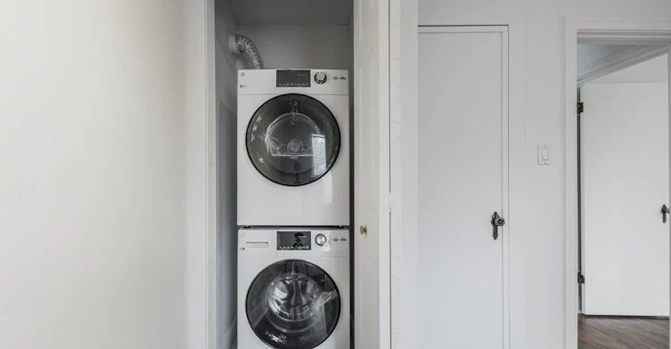 Main-150 Davisville Avenue, Toronto, ON, M4S 1E8 - 13