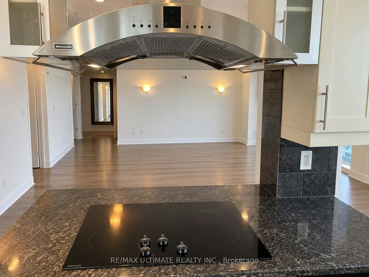 4212-761 Bay Street, Toronto, ON, M5G 2R2 - 16