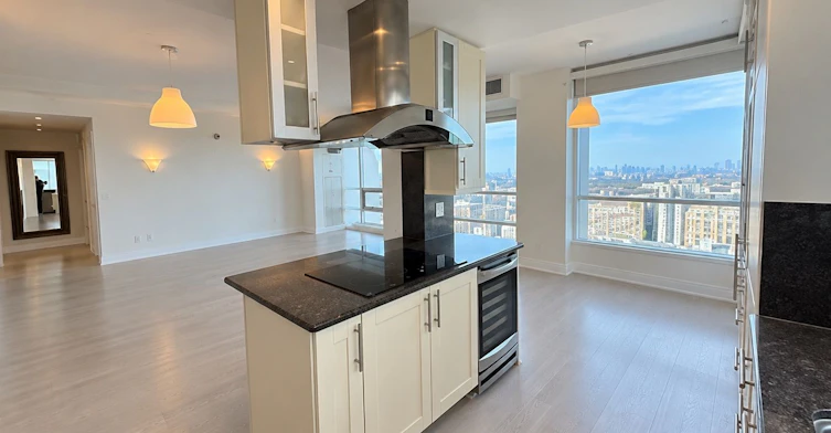 4212-761 Bay Street, Toronto, ON, M5G 2R2 - 5