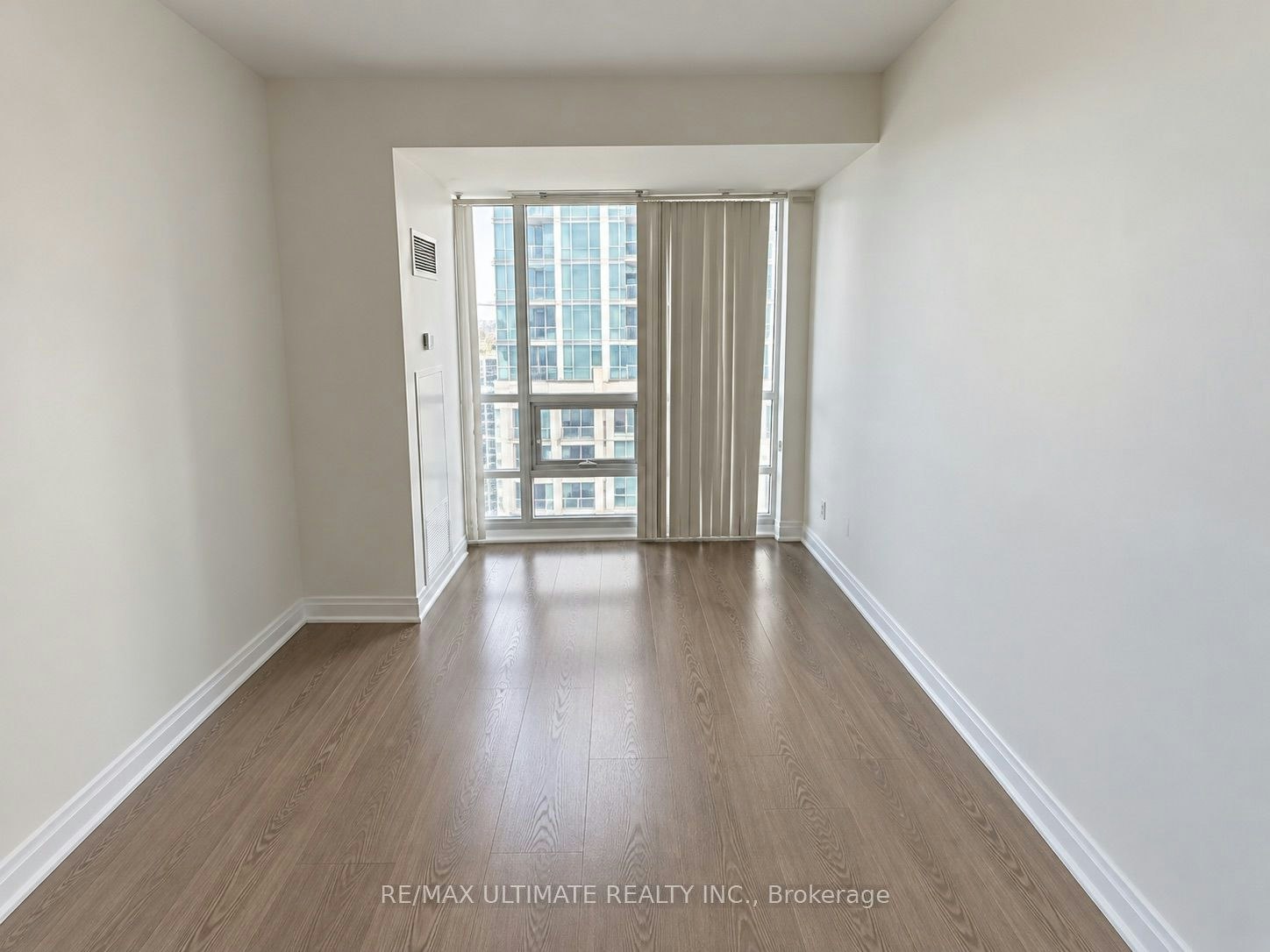4212-761 Bay Street, Toronto, ON, M5G 2R2 - 12