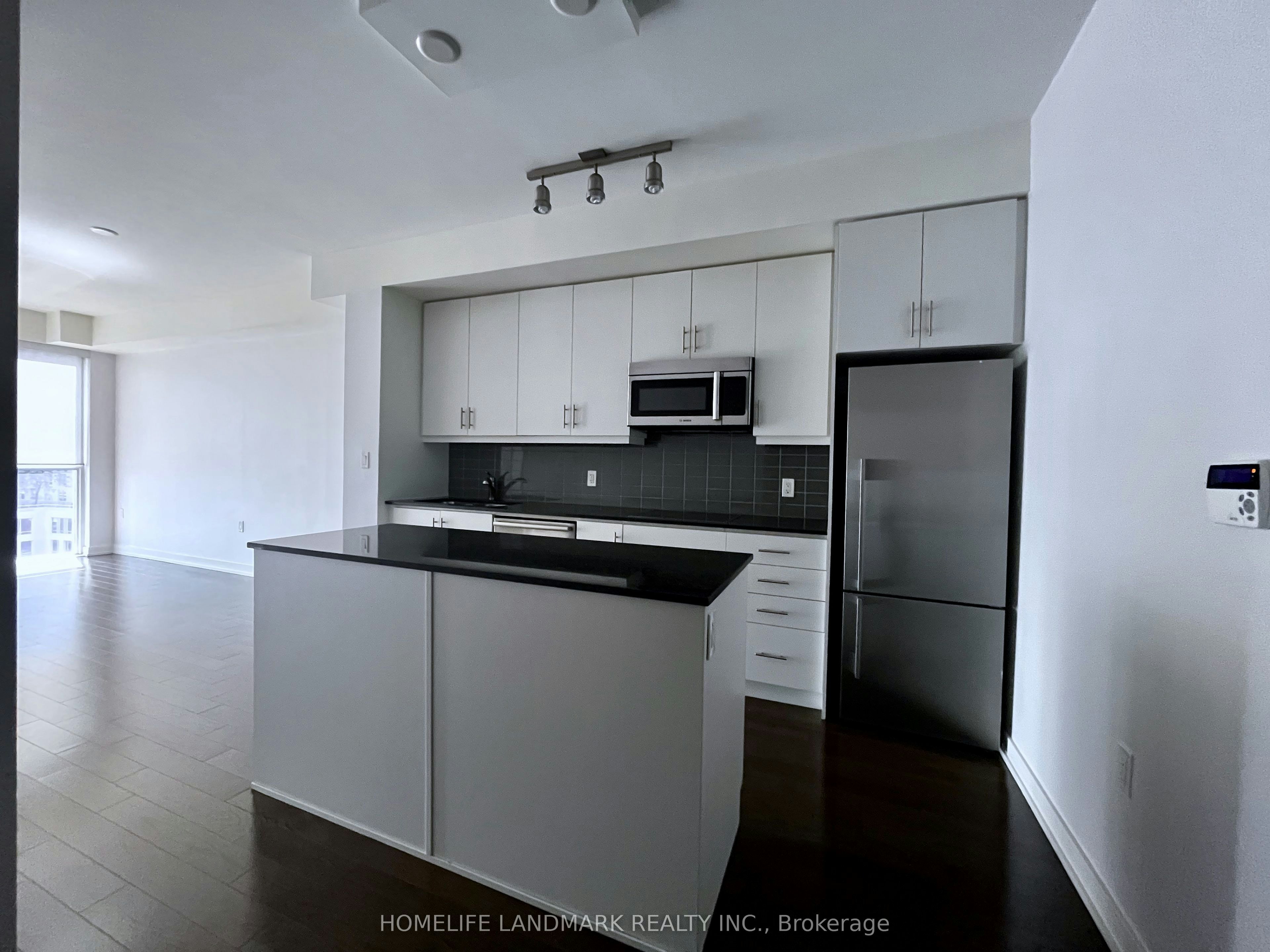 801-1 The Esplanade Drive, Toronto, ON, M5E 0A8
