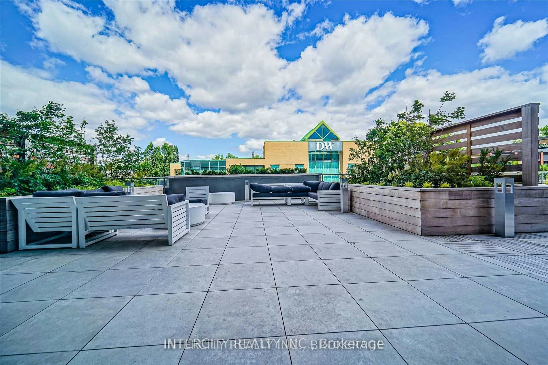 201-181 Bedford Road, Toronto, ON, M5R 0C2 - 31