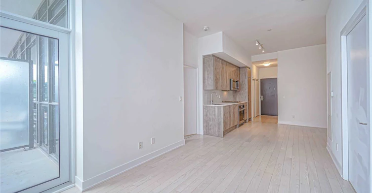 201-181 Bedford Road, Toronto, ON, M5R 0C2 - 19