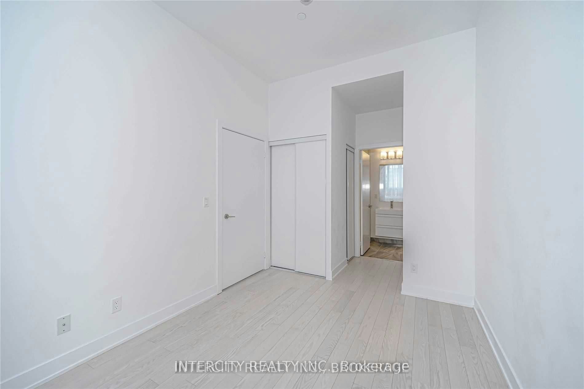 201-181 Bedford Road, Toronto, ON, M5R 0C2 - 23
