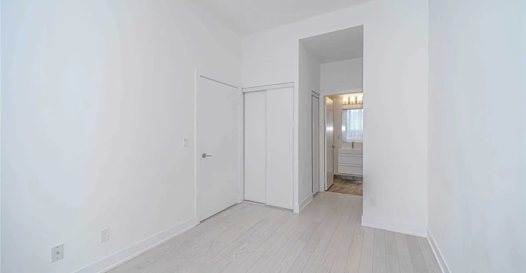 201-181 Bedford Road, Toronto, ON, M5R 0C2 - 23