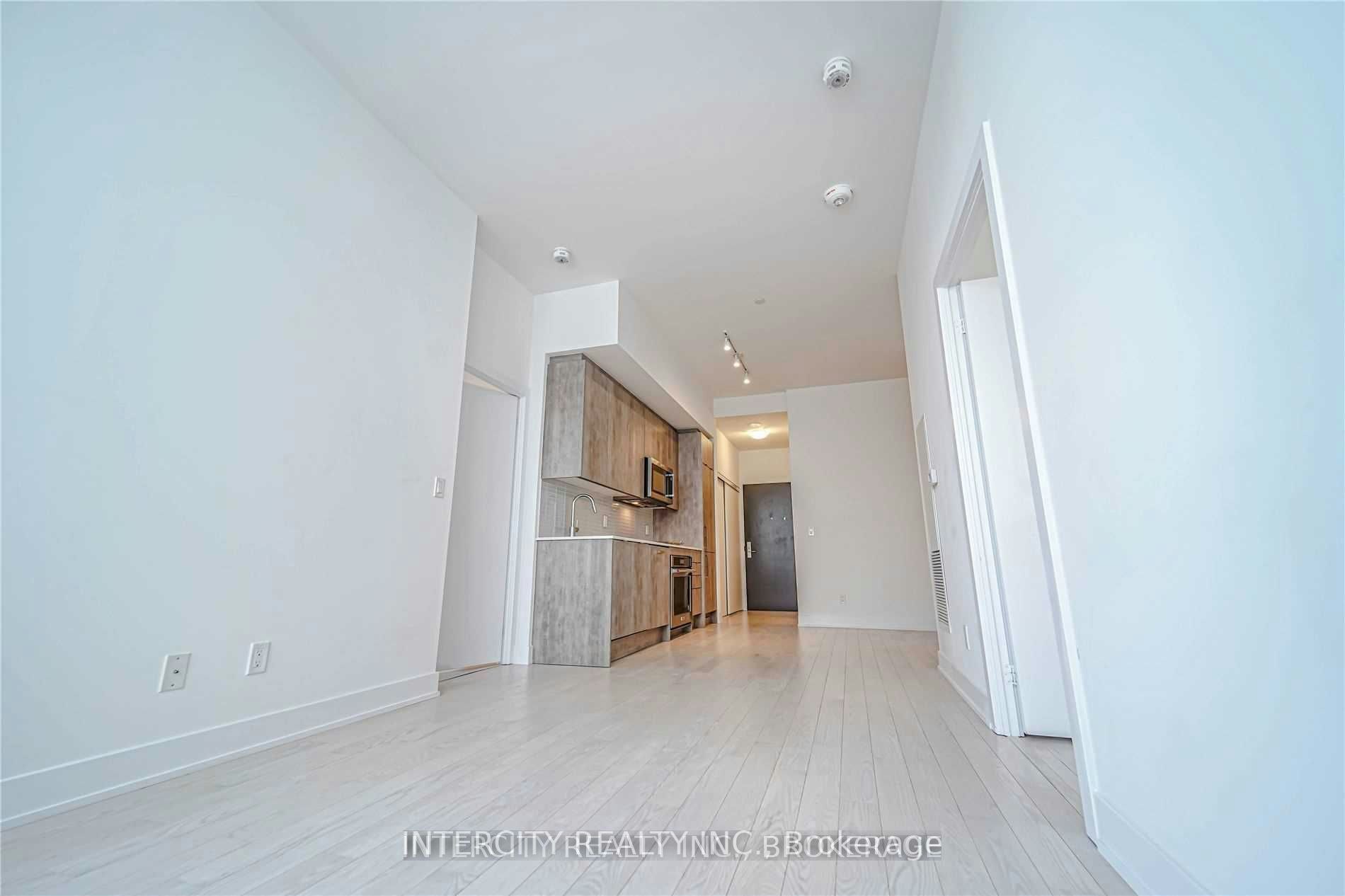201-181 Bedford Road, Toronto, ON, M5R 0C2 - 11